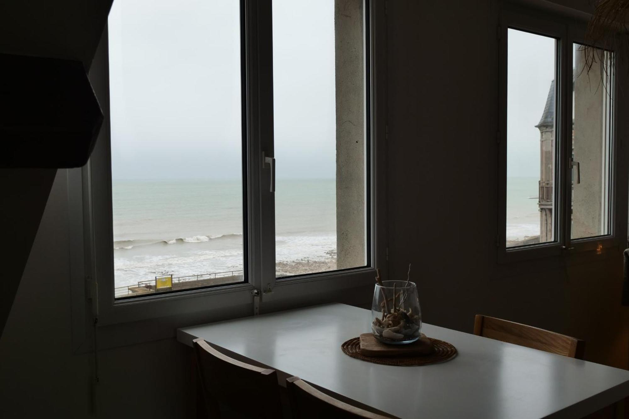 Appartement de charme pour les couples avec vue mer Ault Extérieur photo